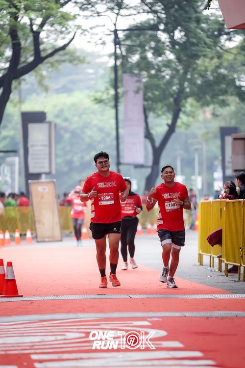 Race photo from ONE RUN 10K 2025