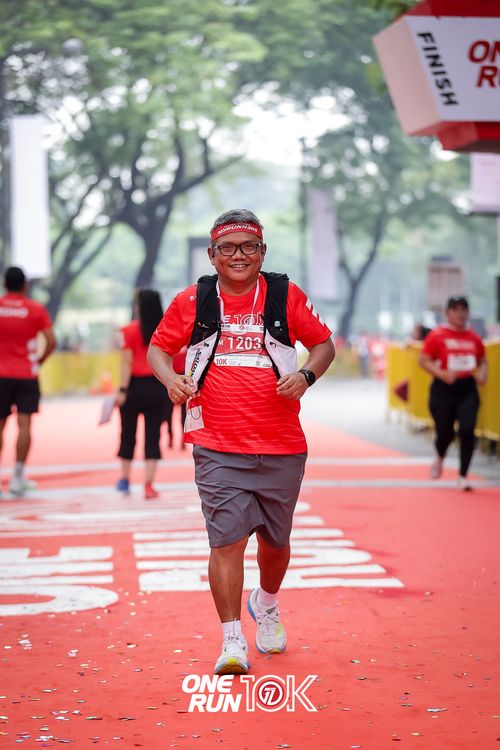 Race photo from ONE RUN 10K 2025