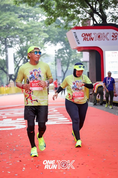 Race photo from ONE RUN 10K 2025