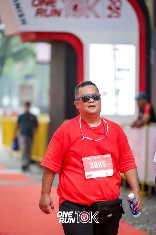Race photo from ONE RUN 10K 2025