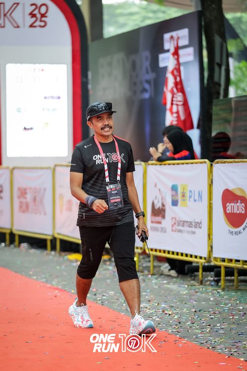 Race photo from ONE RUN 10K 2025