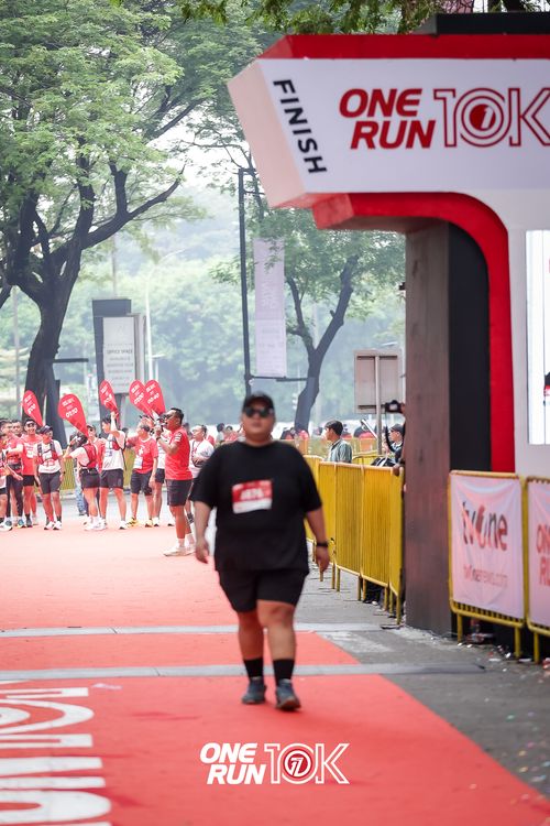 Race photo from ONE RUN 10K 2025