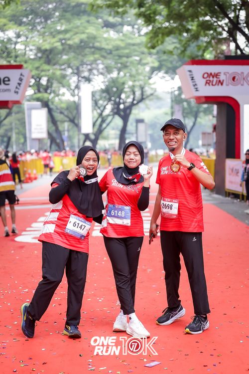 Race photo from ONE RUN 10K 2025