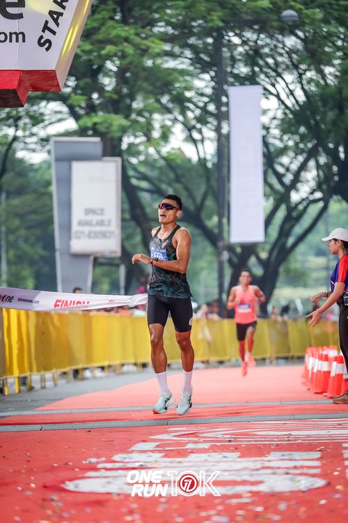 Race photo from ONE RUN 10K 2025