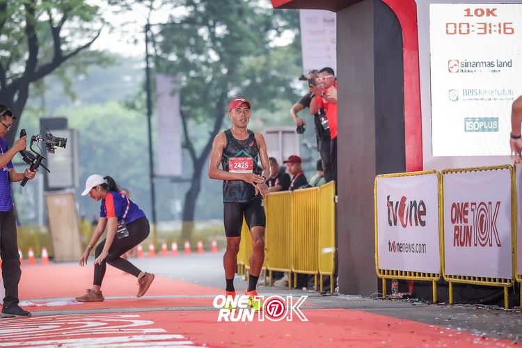 Race photo from ONE RUN 10K 2025