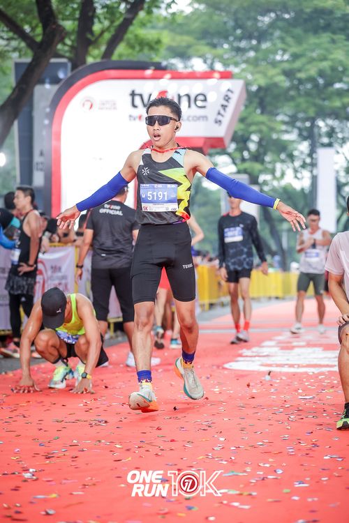 Race photo from ONE RUN 10K 2025