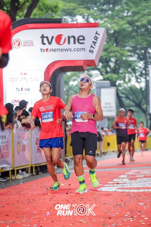 Race photo from ONE RUN 10K 2025