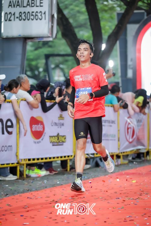 Race photo from ONE RUN 10K 2025