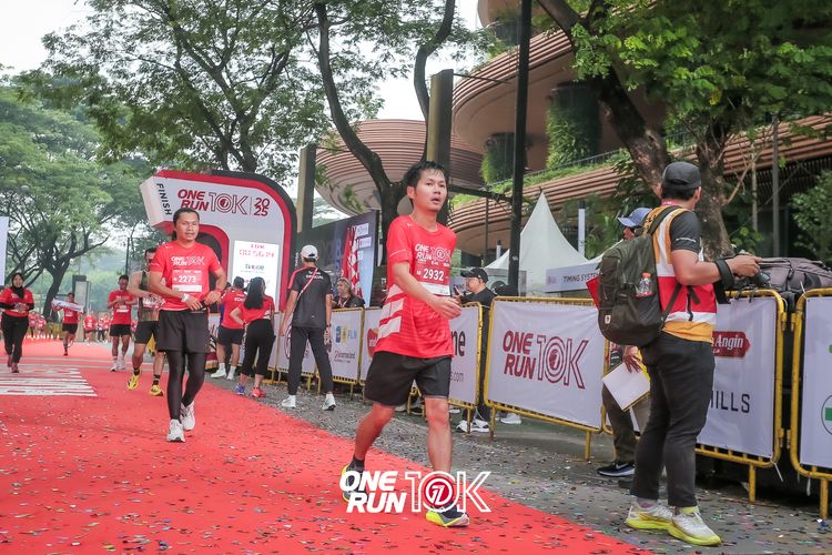 Race photo from ONE RUN 10K 2025