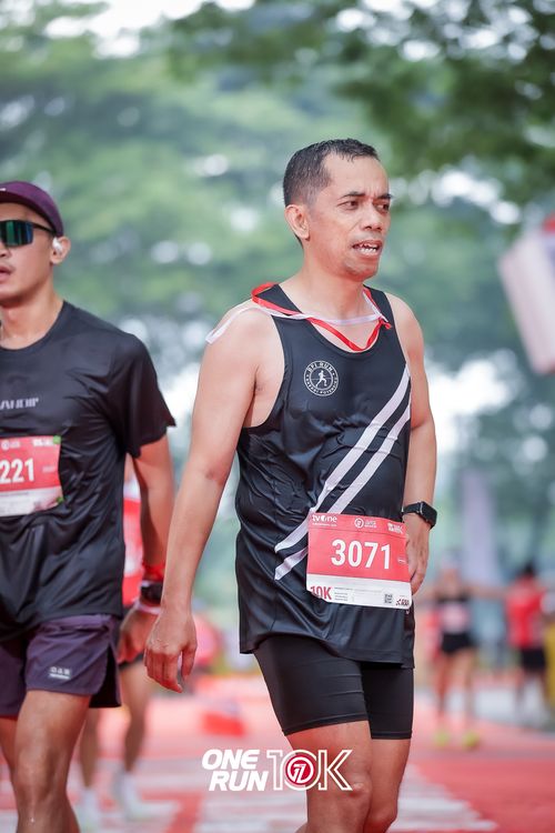 Race photo from ONE RUN 10K 2025