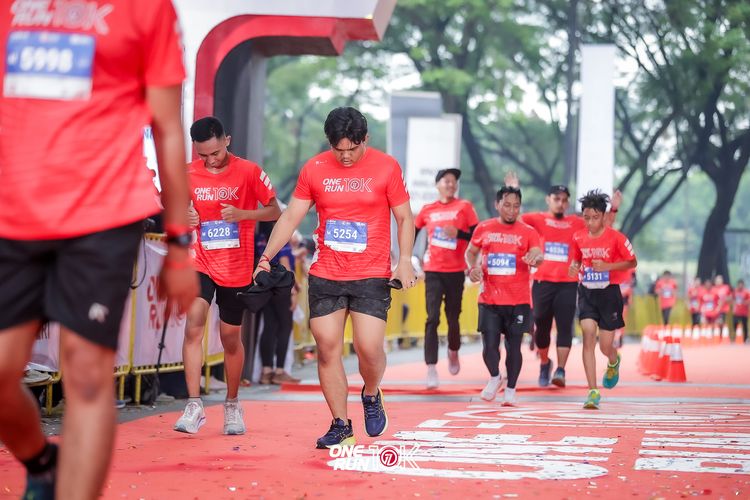 Race photo from ONE RUN 10K 2025