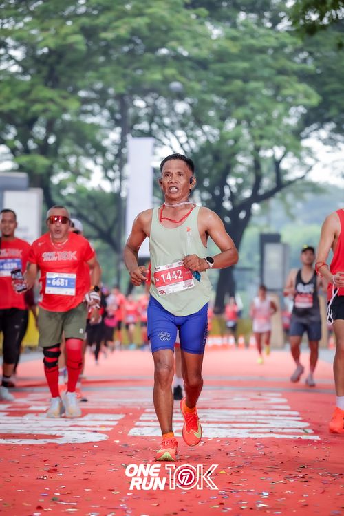 Race photo from ONE RUN 10K 2025