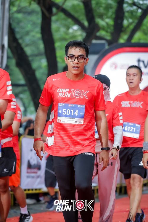 Race photo from ONE RUN 10K 2025