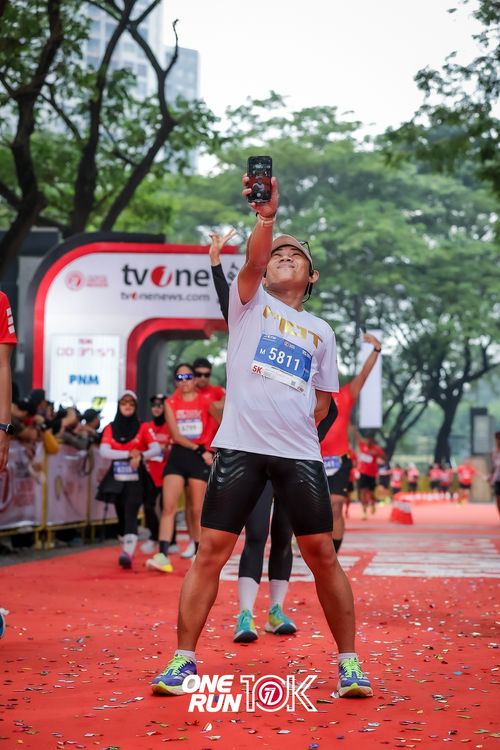 Race photo from ONE RUN 10K 2025