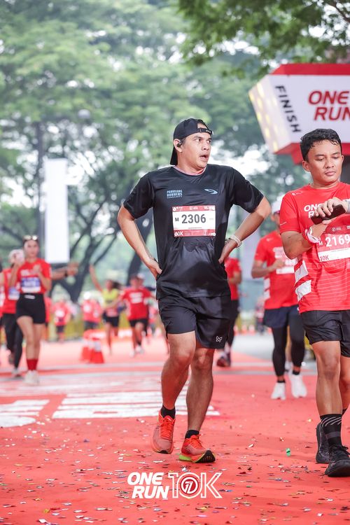 Race photo from ONE RUN 10K 2025
