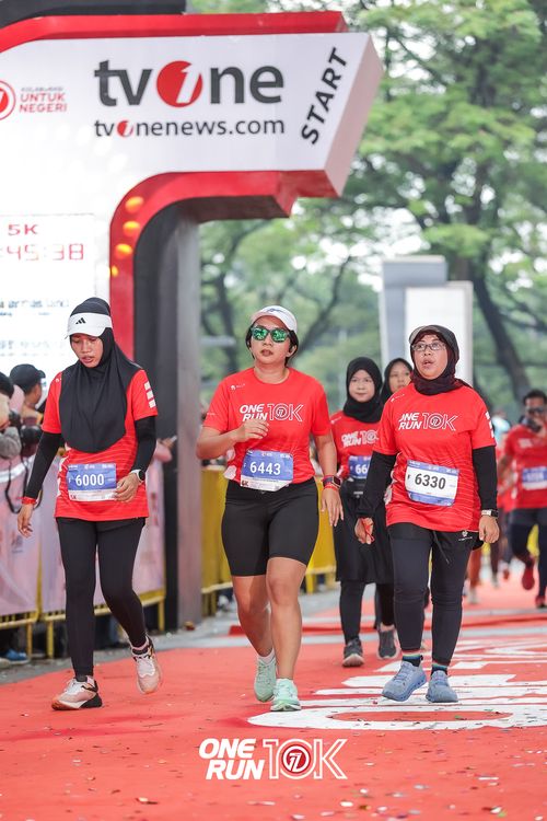 Race photo from ONE RUN 10K 2025