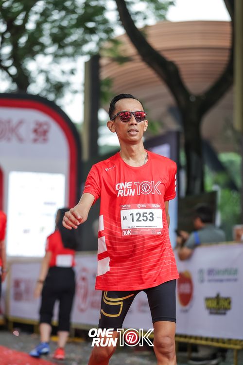 Race photo from ONE RUN 10K 2025