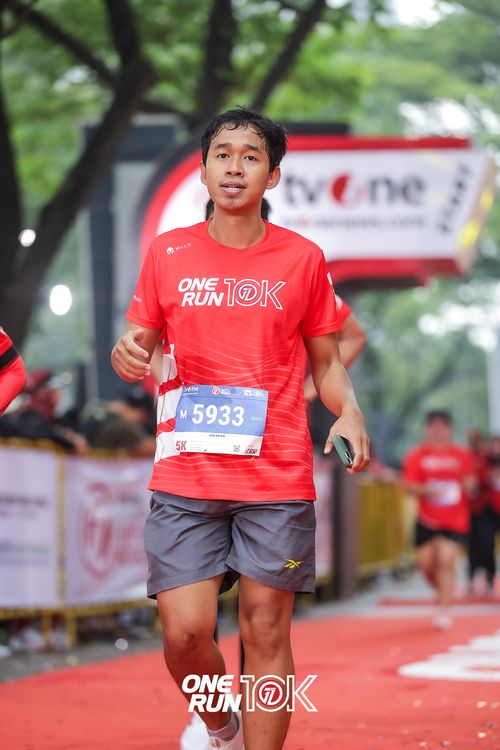 Race photo from ONE RUN 10K 2025