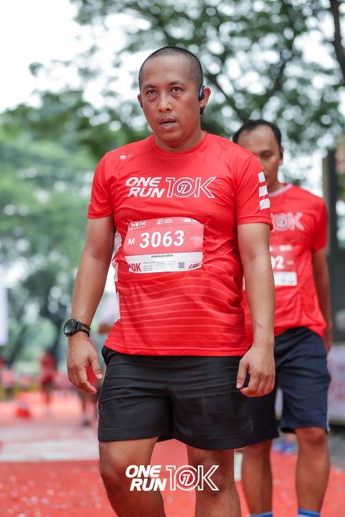 Race photo from ONE RUN 10K 2025