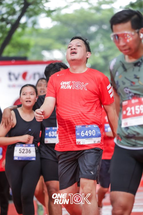 Race photo from ONE RUN 10K 2025