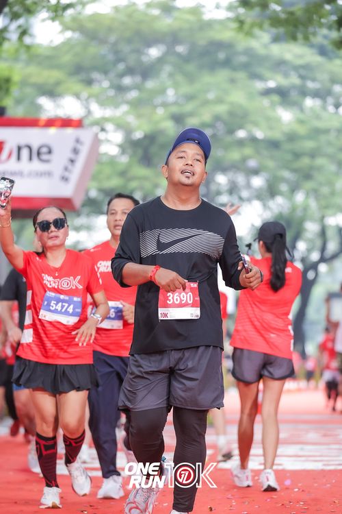 Race photo from ONE RUN 10K 2025