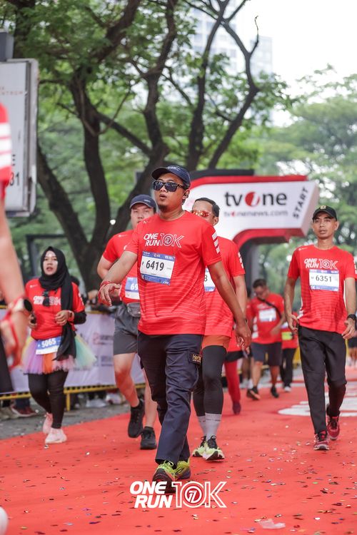 Race photo from ONE RUN 10K 2025