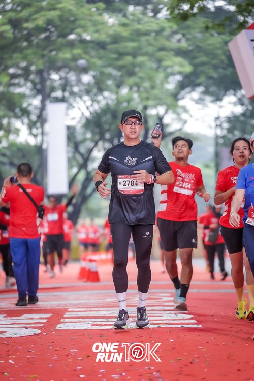 Race photo from ONE RUN 10K 2025