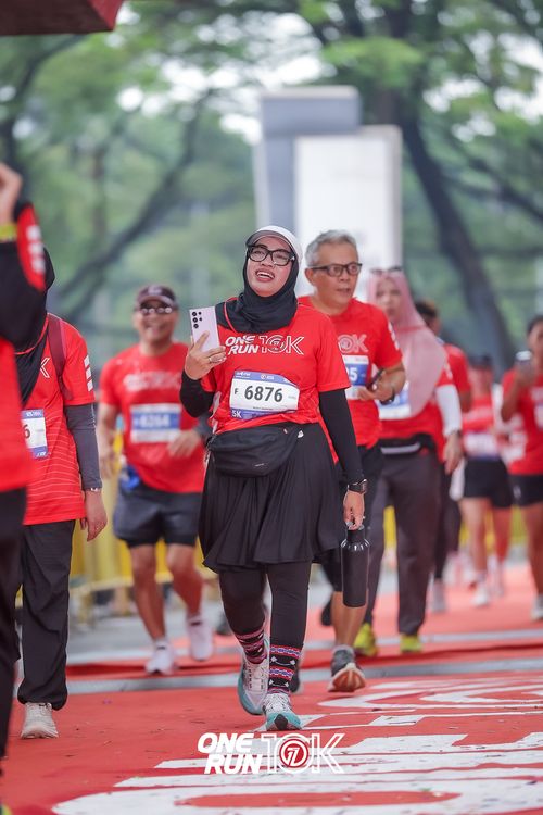 Race photo from ONE RUN 10K 2025