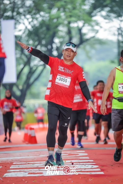 Race photo from ONE RUN 10K 2025