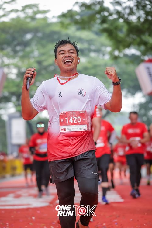 Race photo from ONE RUN 10K 2025