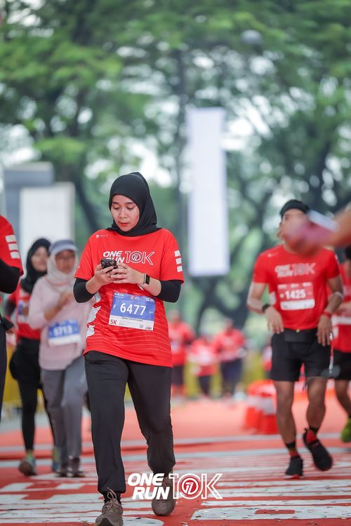 Race photo from ONE RUN 10K 2025