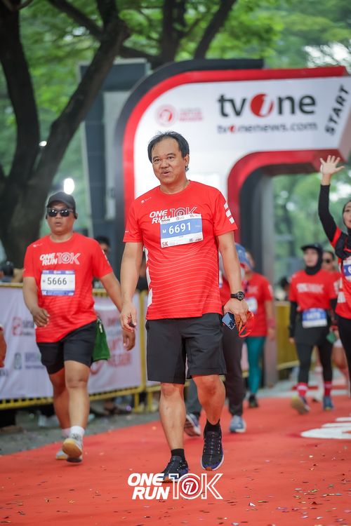 Race photo from ONE RUN 10K 2025