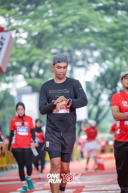 Race photo from ONE RUN 10K 2025