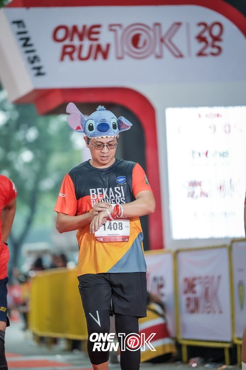 Race photo from ONE RUN 10K 2025