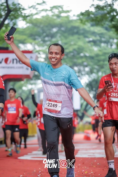 Race photo from ONE RUN 10K 2025