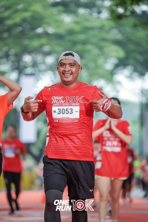 Race photo from ONE RUN 10K 2025
