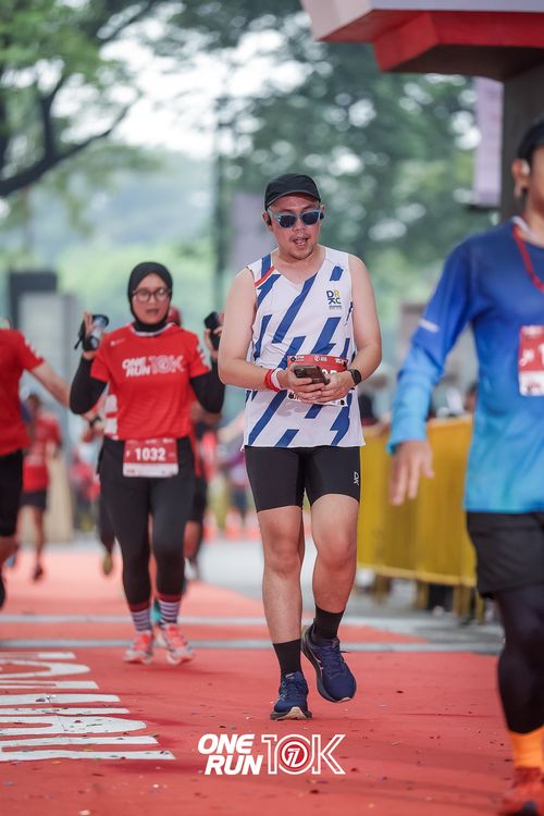 Race photo from ONE RUN 10K 2025