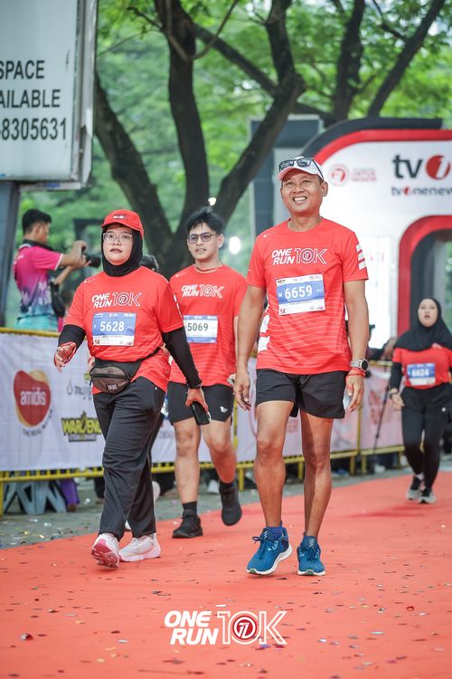 Race photo from ONE RUN 10K 2025