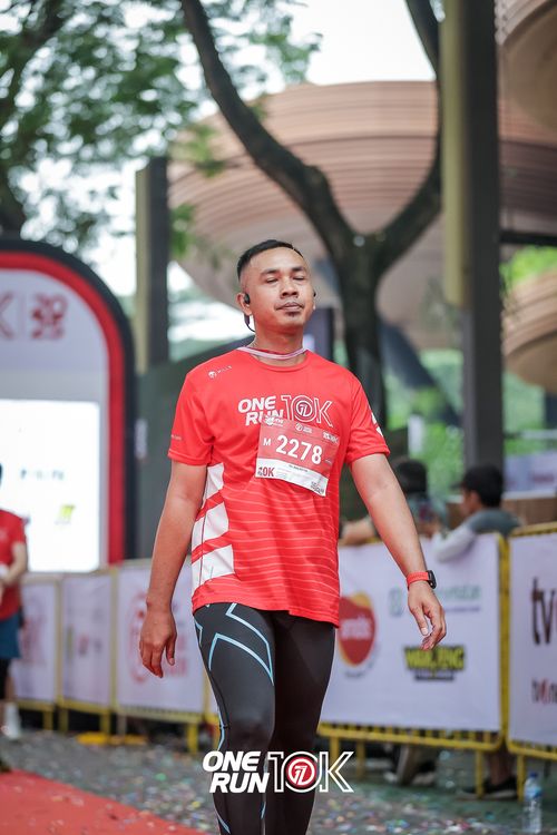 Race photo from ONE RUN 10K 2025
