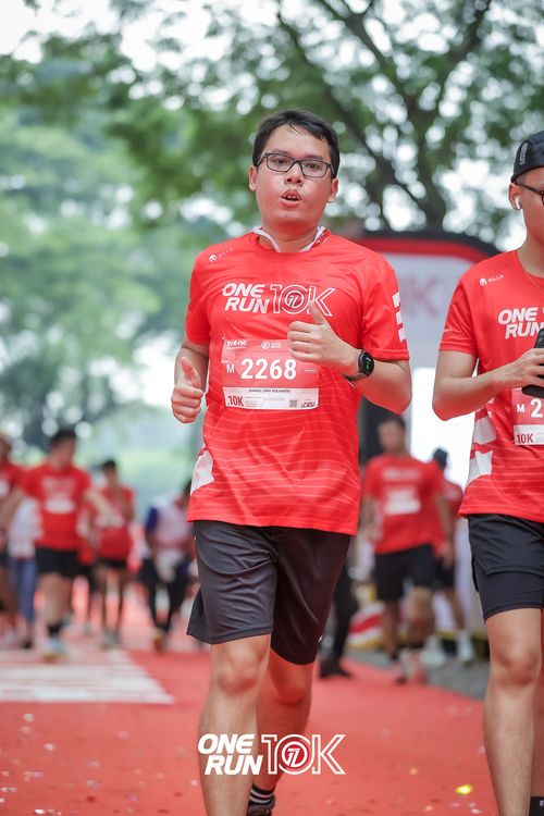Race photo from ONE RUN 10K 2025