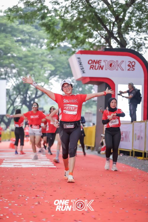 Race photo from ONE RUN 10K 2025