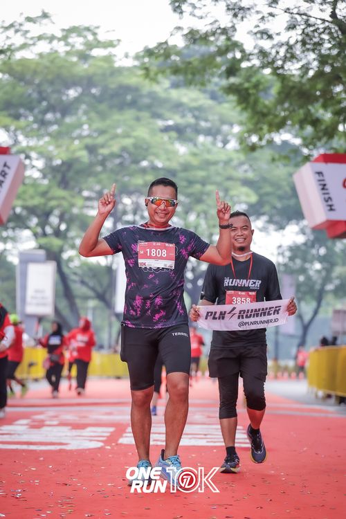 Race photo from ONE RUN 10K 2025
