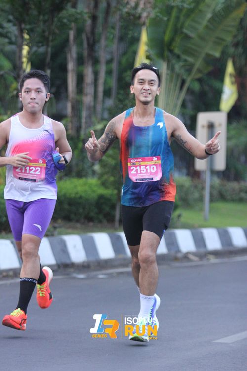 Race photo from Isoplus Run 2024 Surabaya