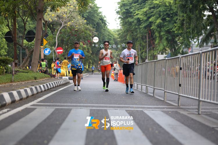 Race photo from SURABAYA ISOPLUS MARATHON 2025