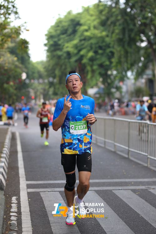 Race photo from SURABAYA ISOPLUS MARATHON 2025