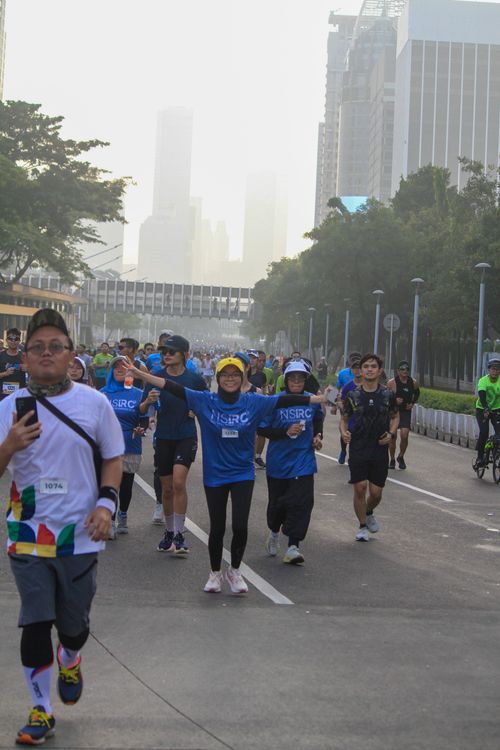Race photo from NU SKIN RUNNING CLUB