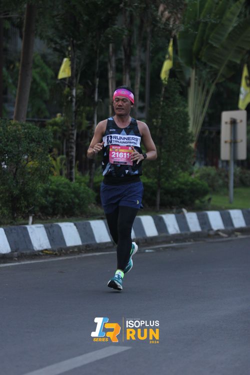 Race photo from Isoplus Run 2024 Surabaya