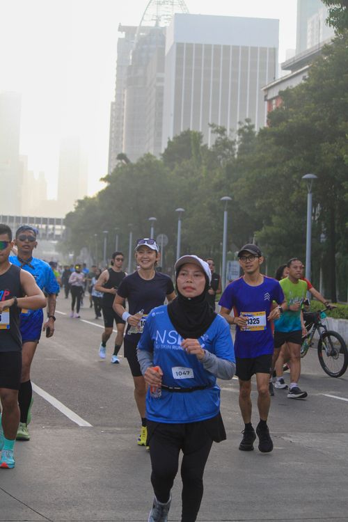 Race photo from NU SKIN RUNNING CLUB