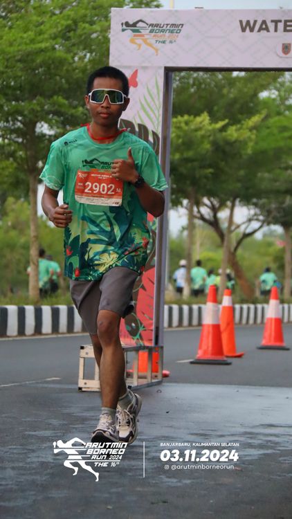 Race photo from Arutmin Borneo Run 2024