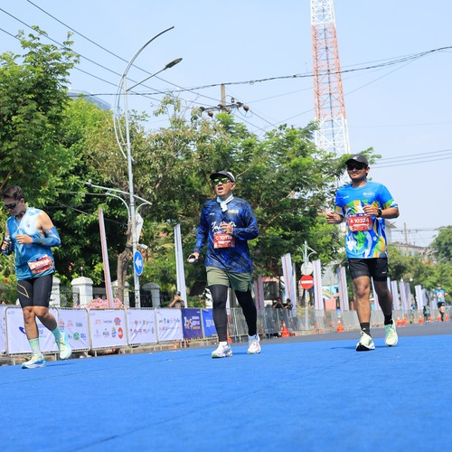 Race photo from SURABAYA ISOPLUS MARATHON 2026
